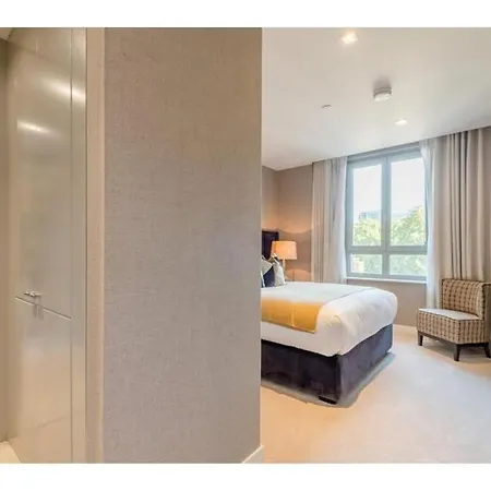 Апартаменти Neumann Apartament